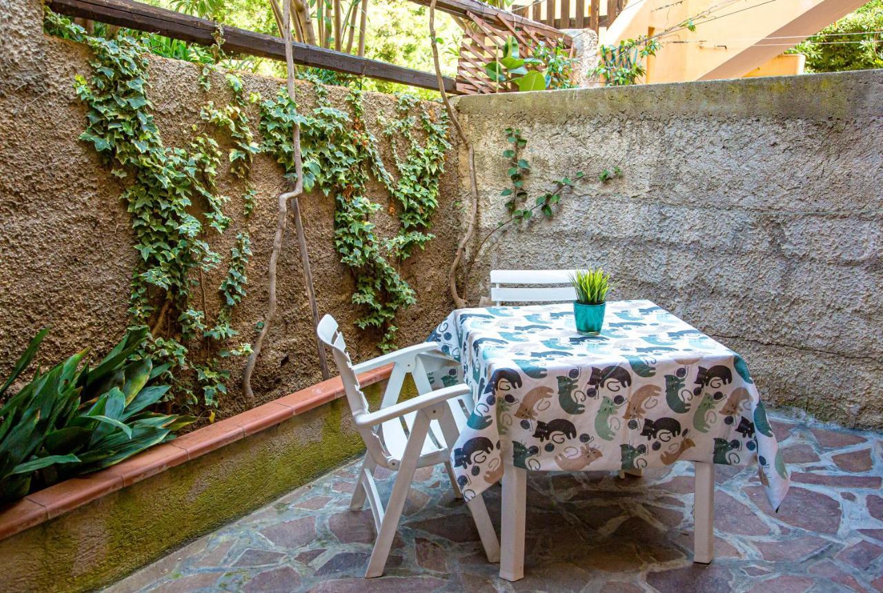 Casa Ariel Per 4, A Pochi Passi Dalla Spiaggia Iun R0963 Кала-Гононе Экстерьер фото